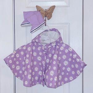 Purple daisies rain poncho with matching rain boots toddler size 6-12 months new